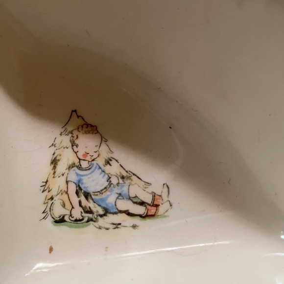 1940’s Hot Baby Dish by Majestic - Picture 3 of 6